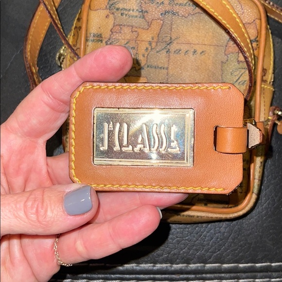 L’Classe crossbody bag - Picture 8 of 10